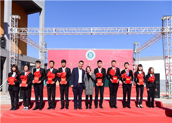 设立“王祖为”奖学金，助寒门学子圆梦“象牙塔”